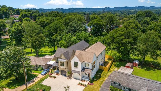 517A Achievement Dr, Nashville, TN 37209