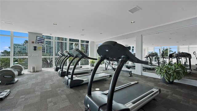 1155 Brickell Bay Dr PH210, Miami, FL 33131