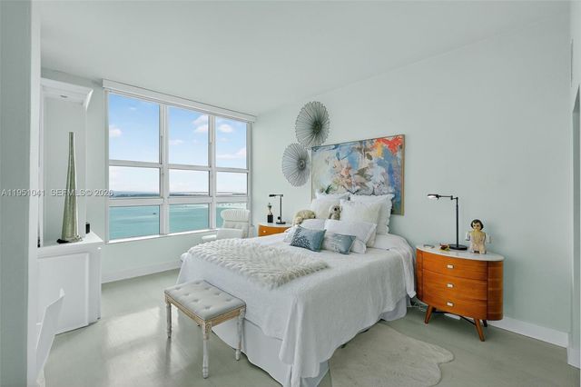 1155 Brickell Bay Dr PH210, Miami, FL 33131