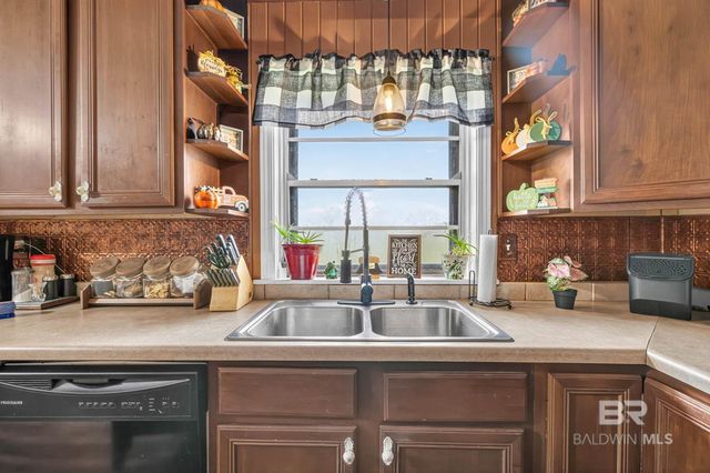 23455 Redtown Road, Atmore, AL 36502