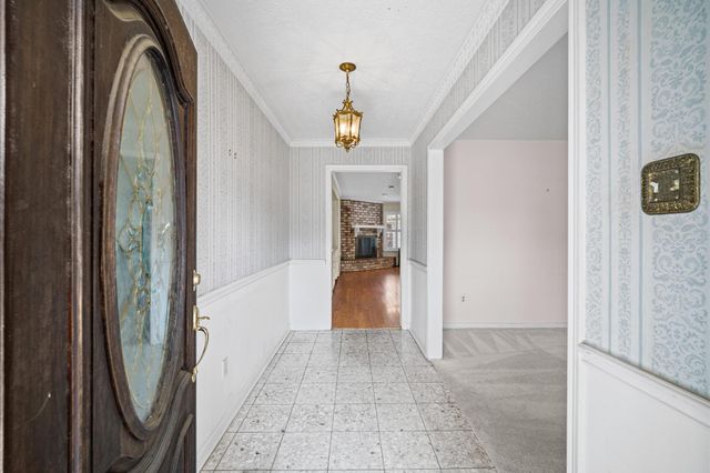 12026 Sugar Springs Drive, Houston, TX 77077