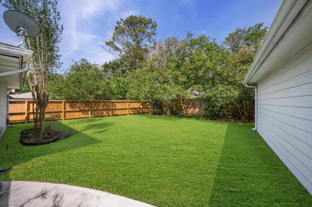 12026 Sugar Springs Drive, Houston, TX 77077