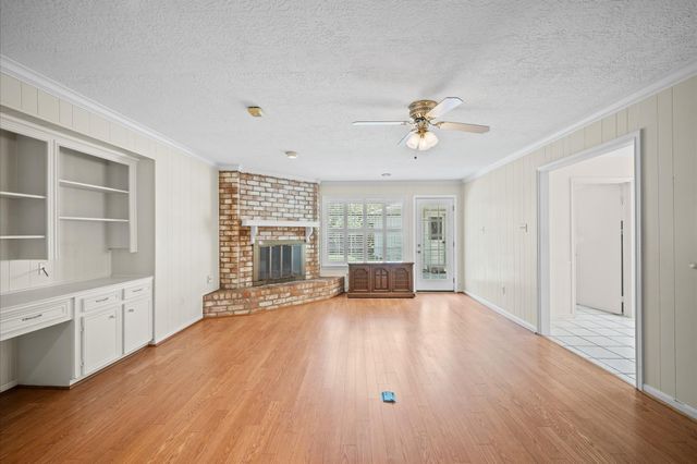 12026 Sugar Springs Drive, Houston, TX 77077