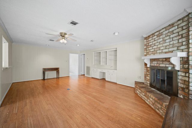 12026 Sugar Springs Drive, Houston, TX 77077