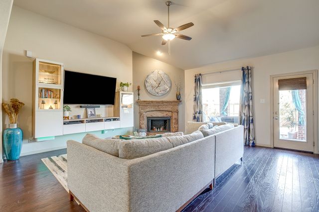 2517 Canyon Wren Lane, Fort Worth, TX 76244