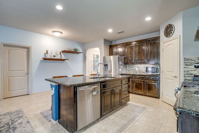 2517 Canyon Wren Lane, Fort Worth, TX 76244