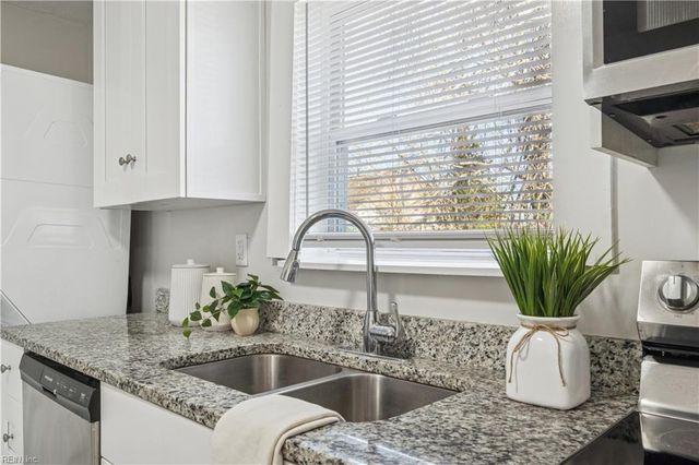 553 45th ST, Newport News, VA 23607