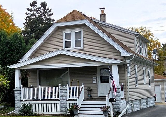 2043 S 81st STREET #2045, West Allis, WI 53219