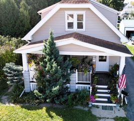 2043 S 81st STREET #2045, West Allis, WI 53219