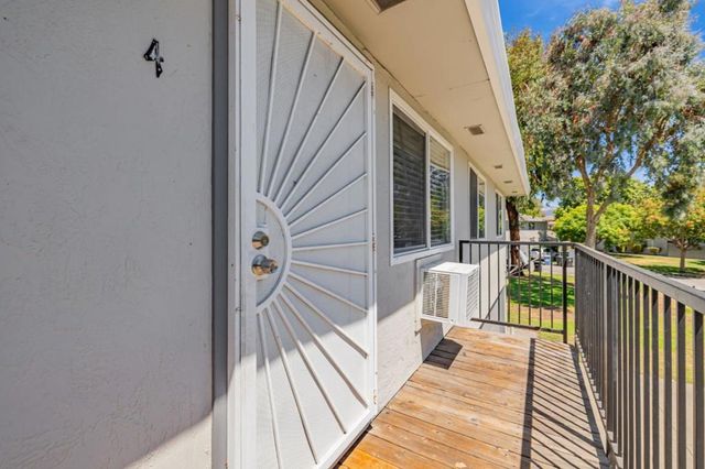262 Tradewinds Court 4, San Jose, CA 95123