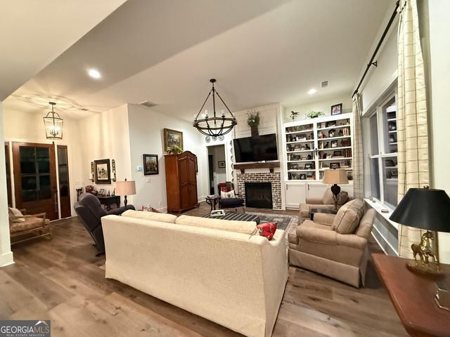 201 Parker Road, Mcdonough, GA 30252