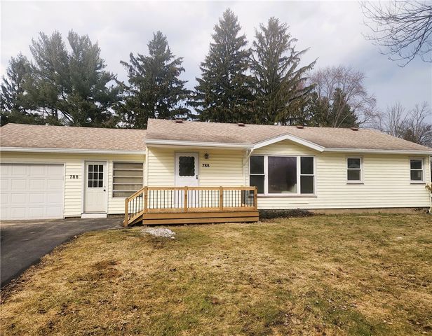 788 Embury Road, Penfield, NY 14526