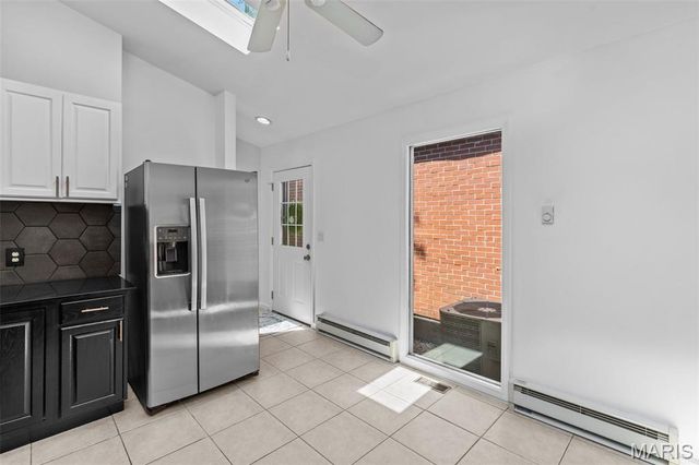 2026 Sidney Street, St Louis, MO 63104