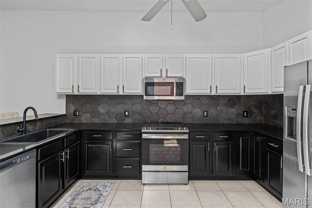 2026 Sidney Street, St Louis, MO 63104