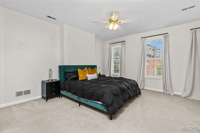 2026 Sidney Street, St Louis, MO 63104