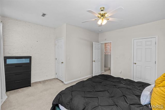2026 Sidney Street, St Louis, MO 63104