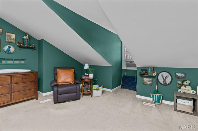 2026 Sidney Street, St Louis, MO 63104