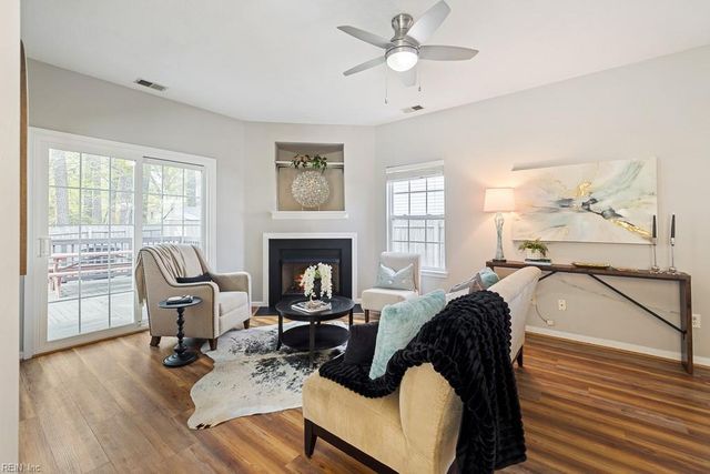 417 Garcia DR, Virginia Beach, VA 23454