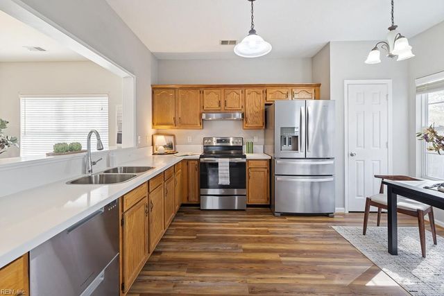 417 Garcia DR, Virginia Beach, VA 23454