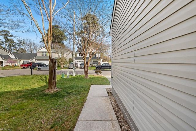 417 Garcia DR, Virginia Beach, VA 23454