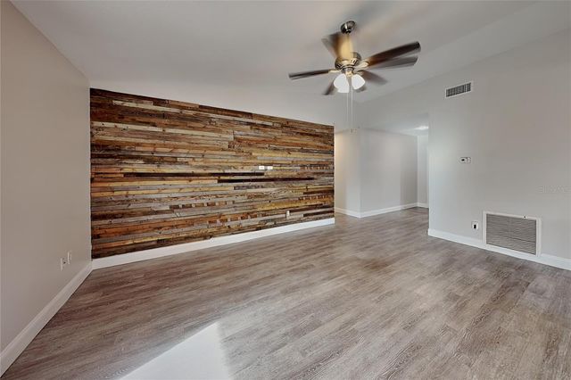2709 MANOR HILL DRIVE, Brandon, FL 33511