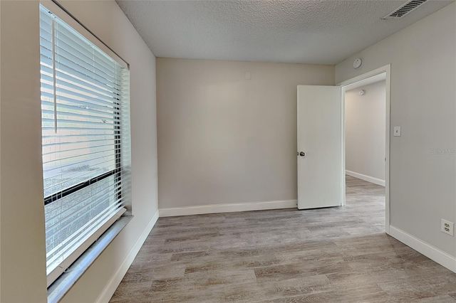 2709 MANOR HILL DRIVE, Brandon, FL 33511