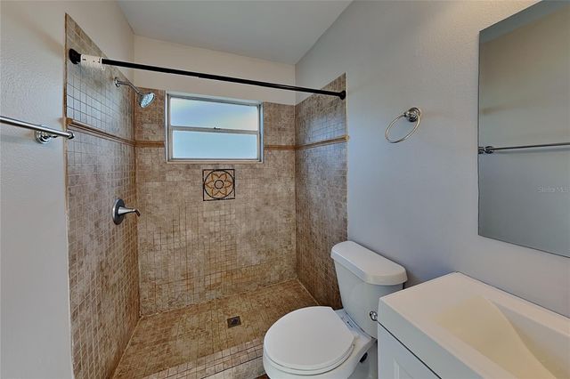 2709 MANOR HILL DRIVE, Brandon, FL 33511