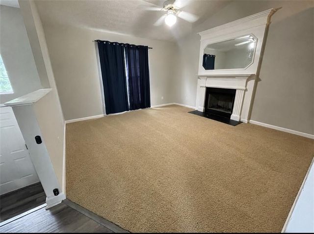 828 Tradd Court, Stone Mountain, GA 30087