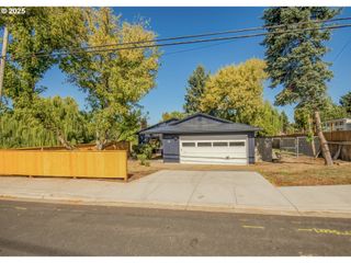 20485 Sw ALEXANDER St, Beaverton, OR 97003