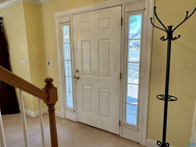 212 KINGSPORT RD, Waynesboro, VA 22980