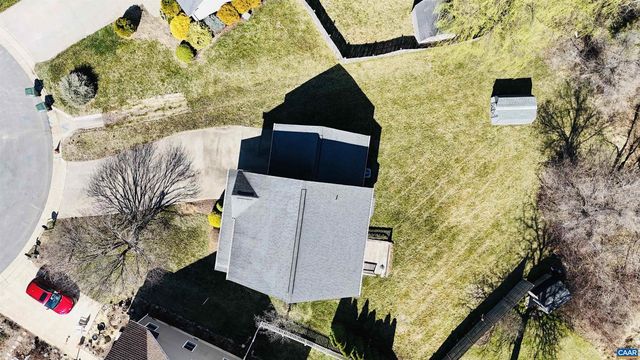 212 KINGSPORT RD, Waynesboro, VA 22980