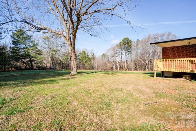 2822 Bettis Road, Grover, NC 28073