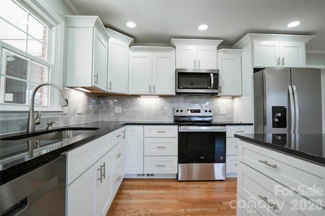 2822 Bettis Road, Grover, NC 28073