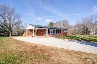 2822 Bettis Road, Grover, NC 28073