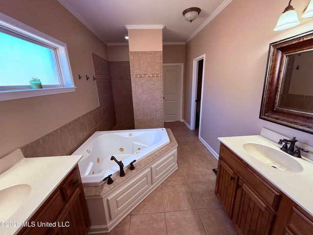 172 Myra Road, Byhalia, MS 38611