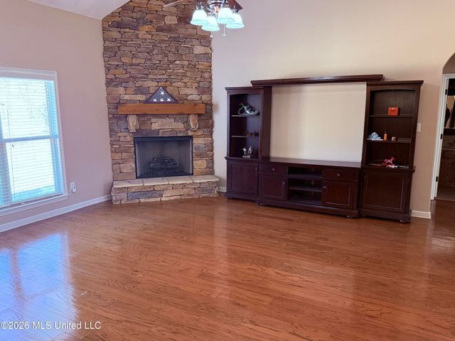 172 Myra Road, Byhalia, MS 38611