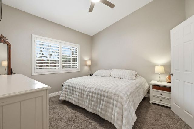 9189 Bungalow Way, Elk Grove, CA 95758