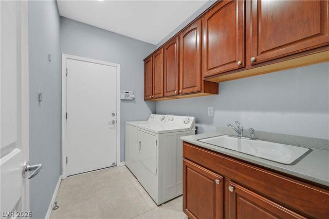 2048 Oliver Springs Street, Henderson, NV 89052