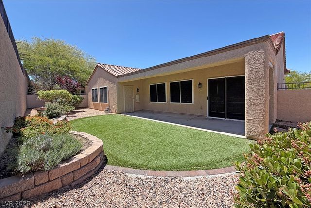 2048 Oliver Springs Street, Henderson, NV 89052