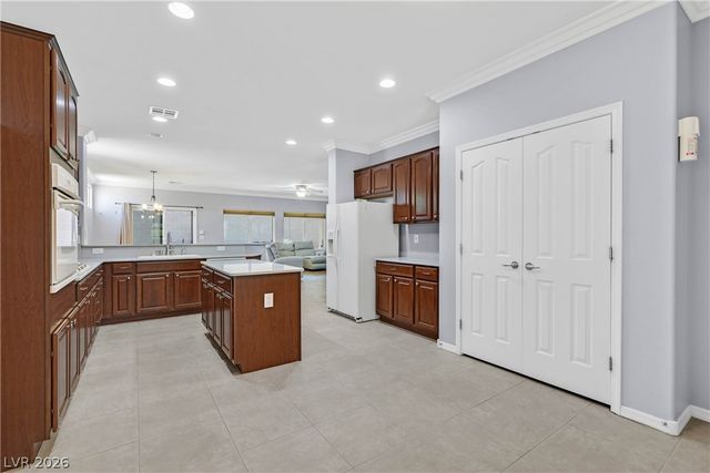 2048 Oliver Springs Street, Henderson, NV 89052