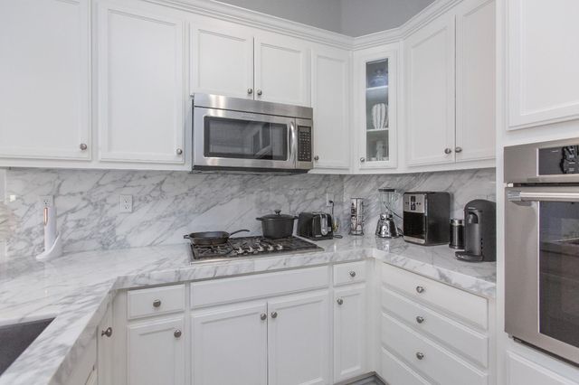 2470 Sea Lion Way, Turlock, CA 95380