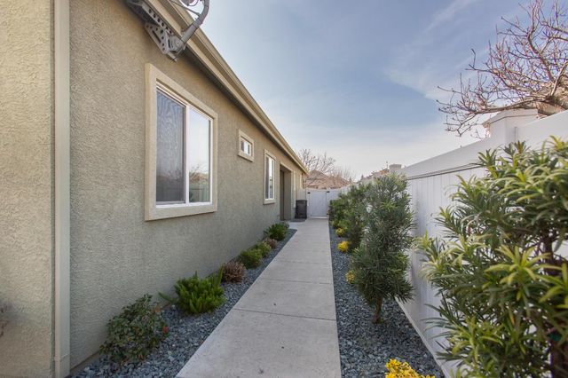 2470 Sea Lion Way, Turlock, CA 95380