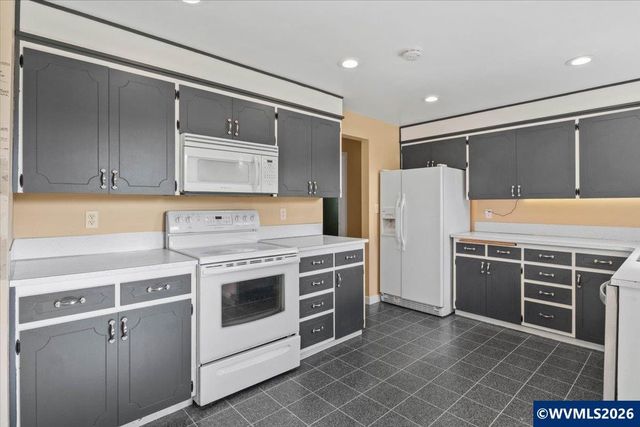 560 NW Hemlock Av, Corvallis, OR 97330