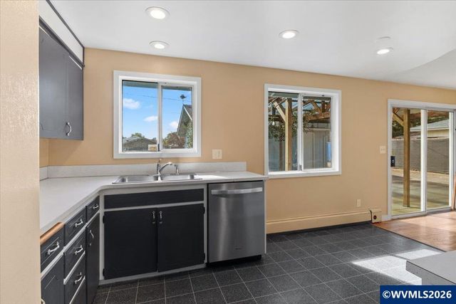 560 NW Hemlock Av, Corvallis, OR 97330