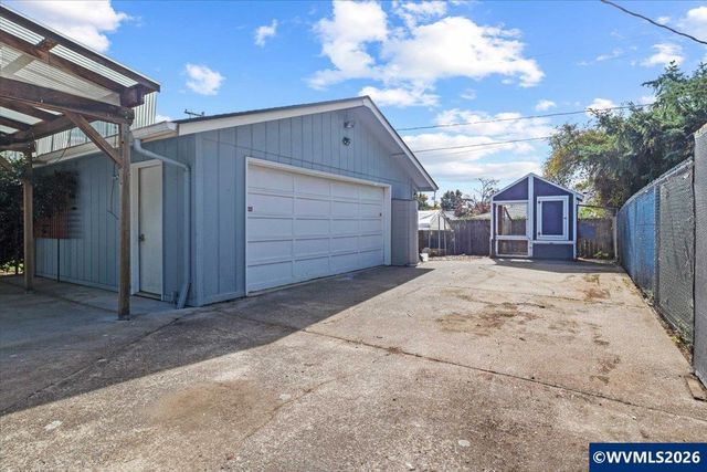 560 NW Hemlock Av, Corvallis, OR 97330