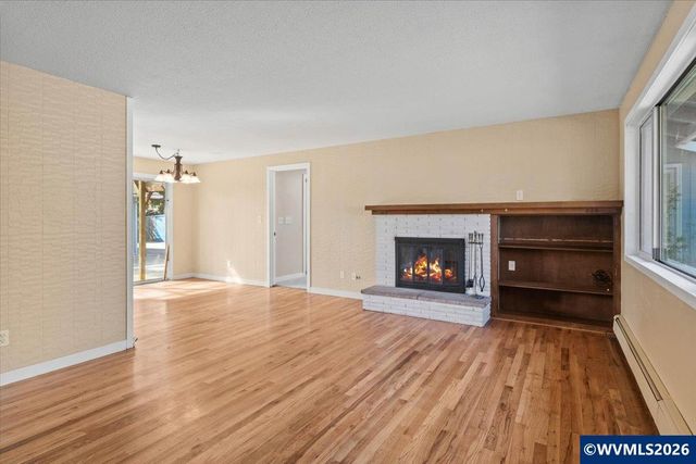 560 NW Hemlock Av, Corvallis, OR 97330
