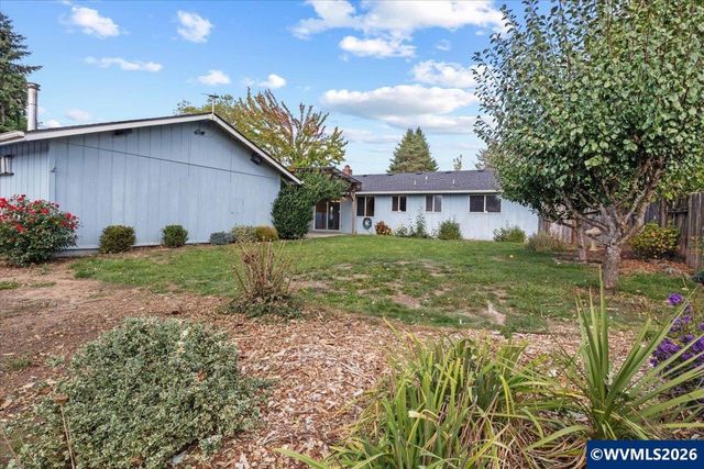 560 NW Hemlock Av, Corvallis, OR 97330