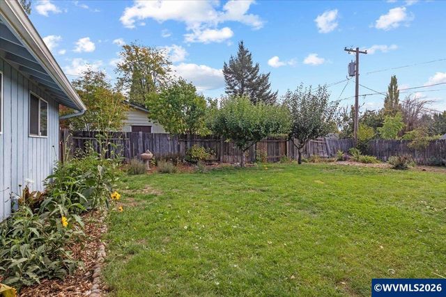 560 NW Hemlock Av, Corvallis, OR 97330
