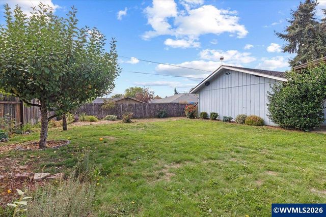 560 NW Hemlock Av, Corvallis, OR 97330