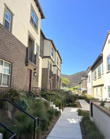 895 Slate Street, San Marcos, CA 92078